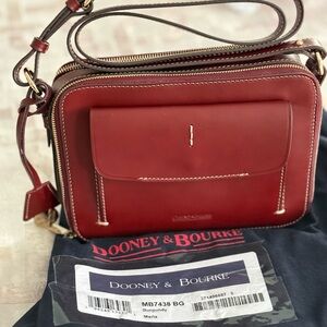 Dooney & Bourke maroon bag
